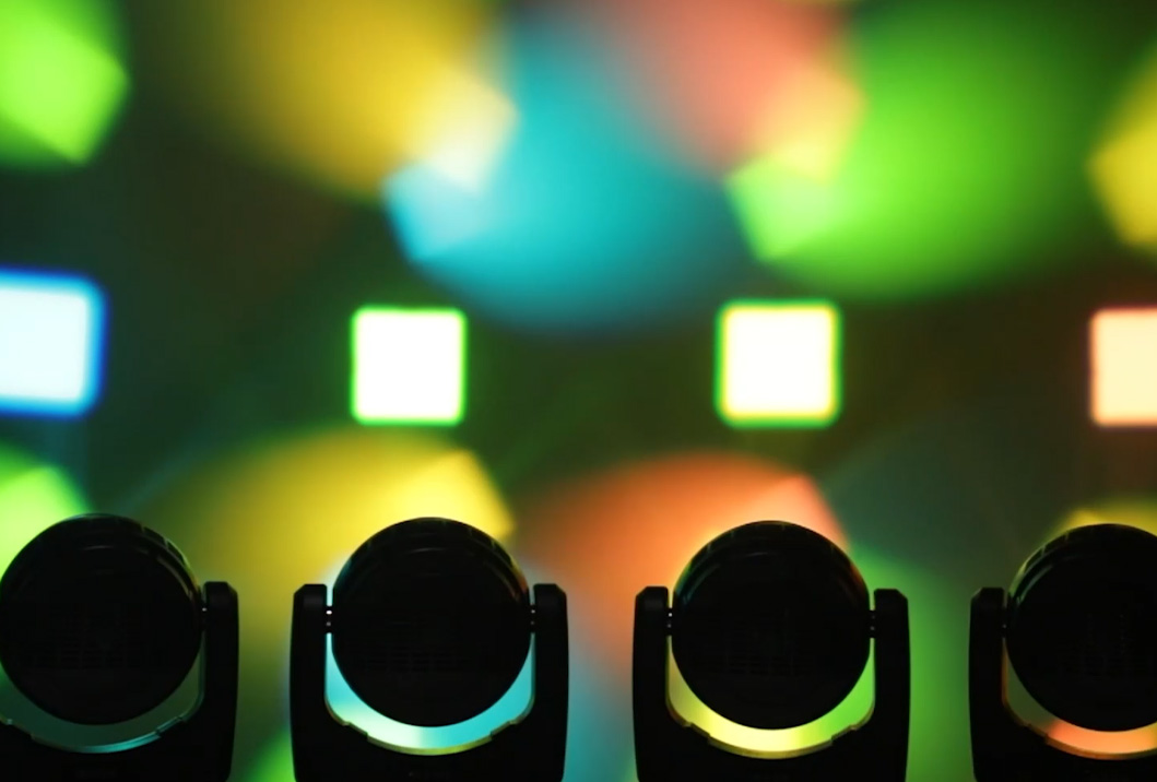 RGBW Moving Head Effect image
